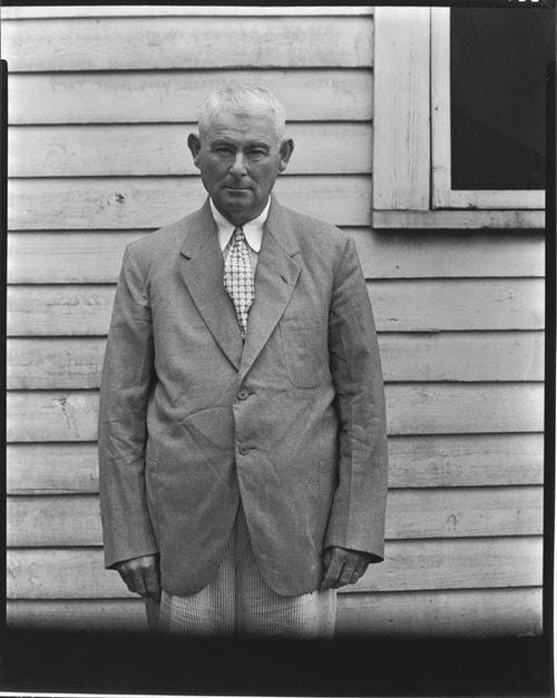 PH1521 PH1521 WALKER EVANS: Scavenging the Landscape Walker Evans and American Life (1996)