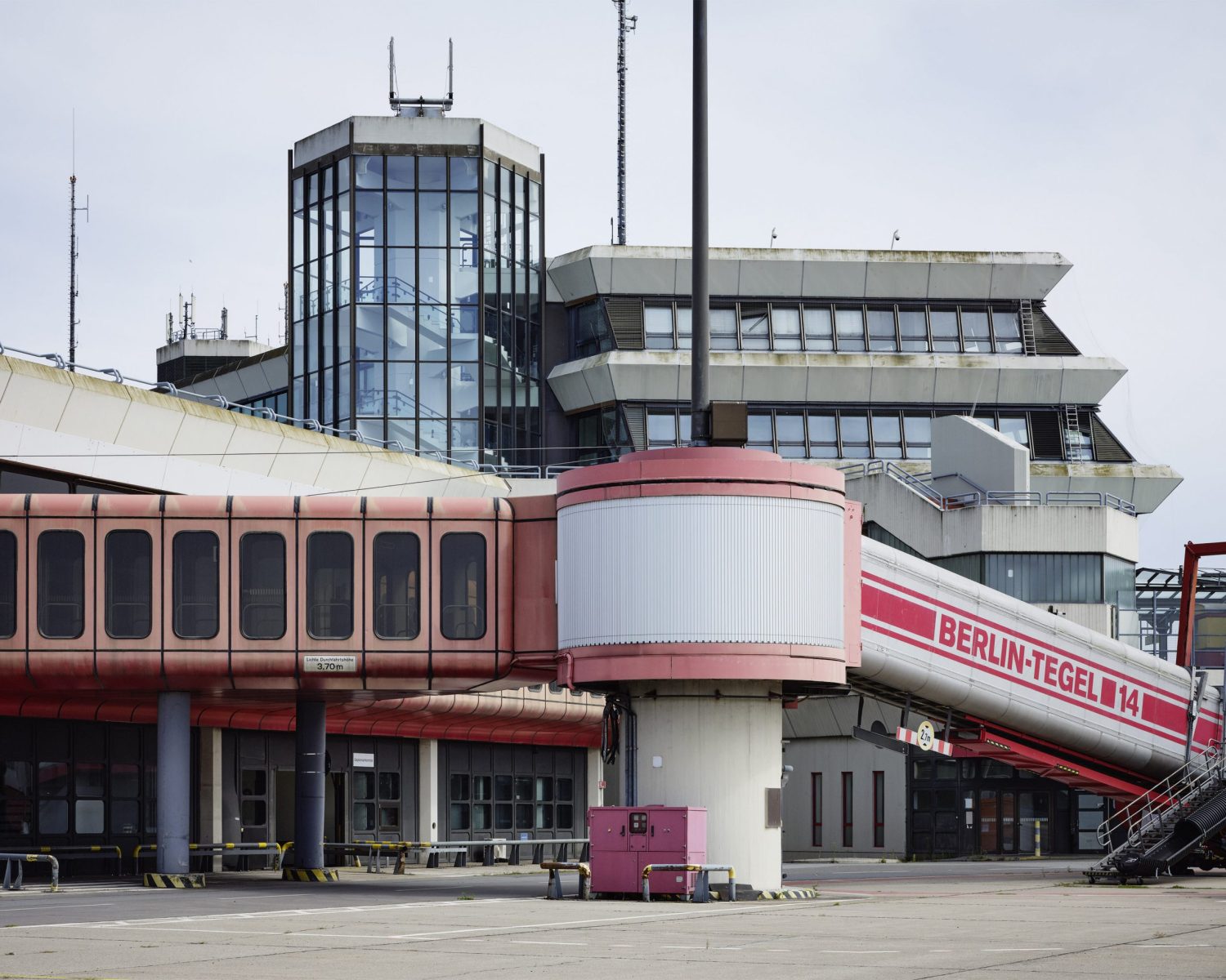 Andreas Gehrke - Flughafen Berlin-Tegel
